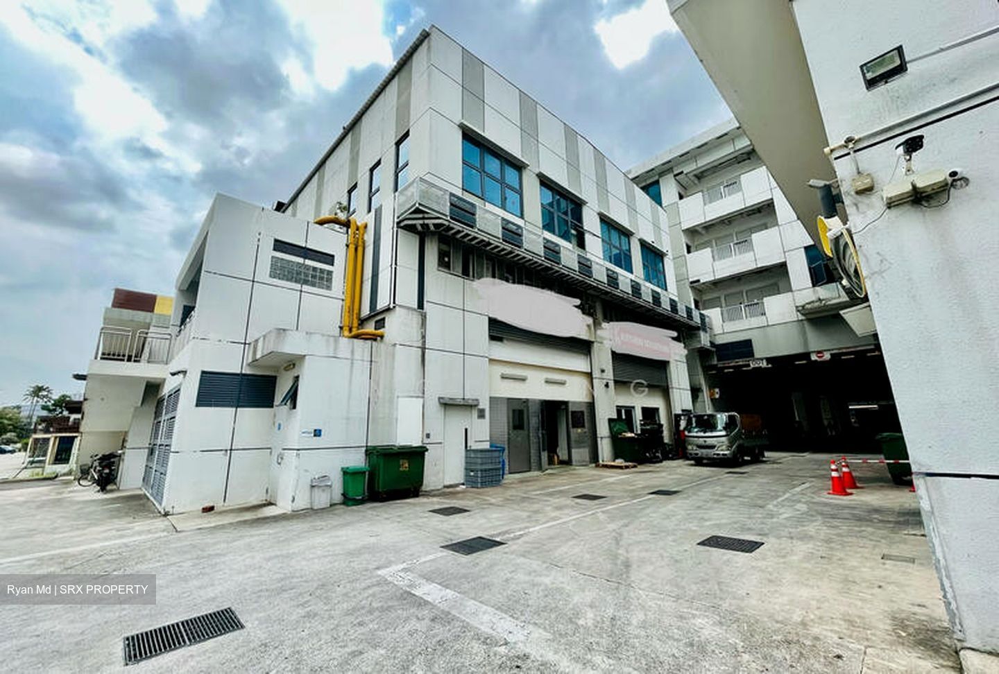 Westview Food Factory (D22), Factory #557246351